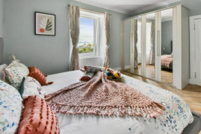 Seaside Luxury Escape